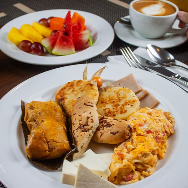 Sabores únicos en La Galería del Hotel Arizona Suites, el restaurante en Cúcuta donde la gastronomía se disfruta con estilo