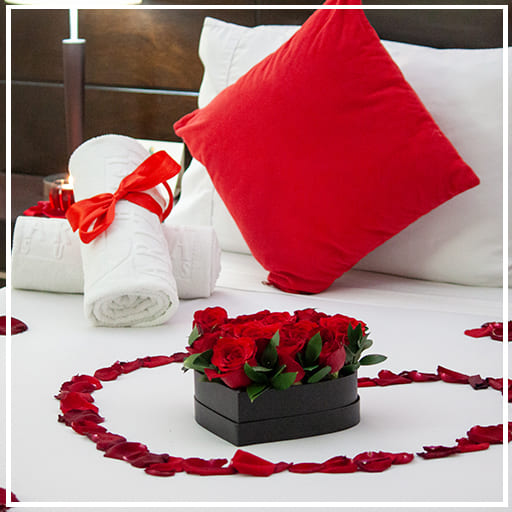 Plan romántico en pareja en hotel con piscina